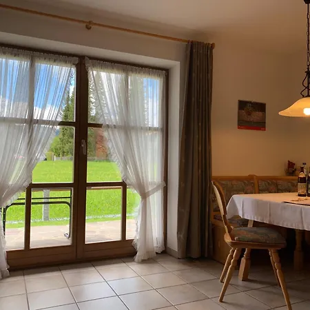 Alpina 2 Appartement *