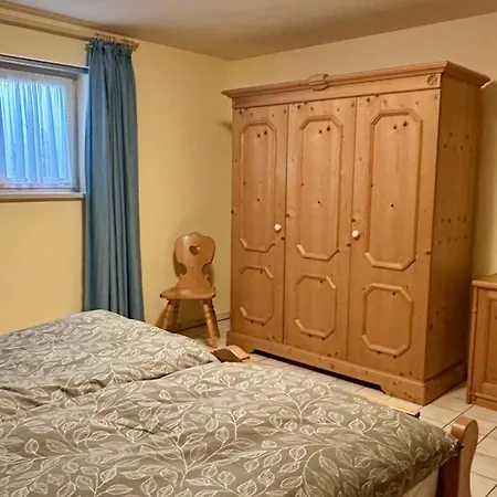 Alpina 2 Appartement *
