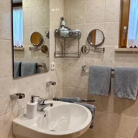 Alpina 2 Appartement *